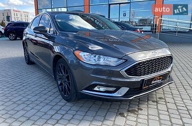 Седан Ford Fusion 2017 в Львове