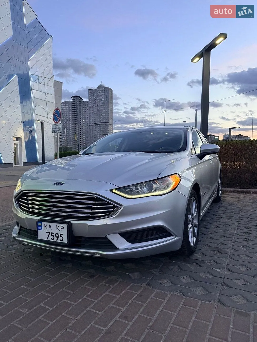 2017 Ford Fusion - фото 1