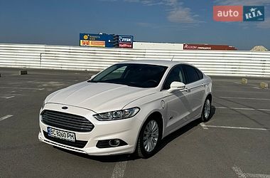 Седан Ford Fusion 2016 в Львові
