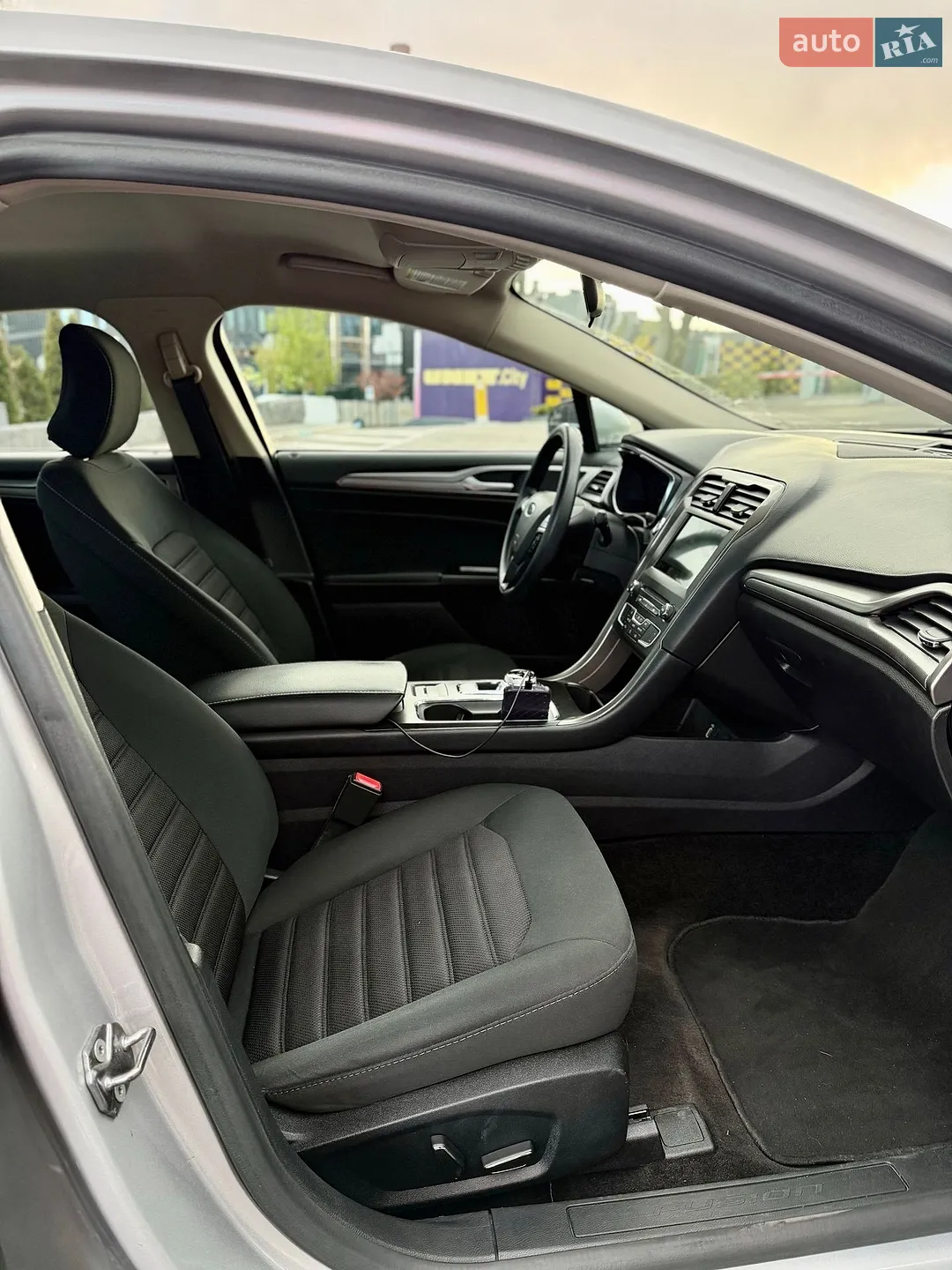 2017 Ford Fusion - мініатюра 31