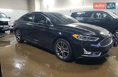 Седан Ford Fusion 2020 в Киеве