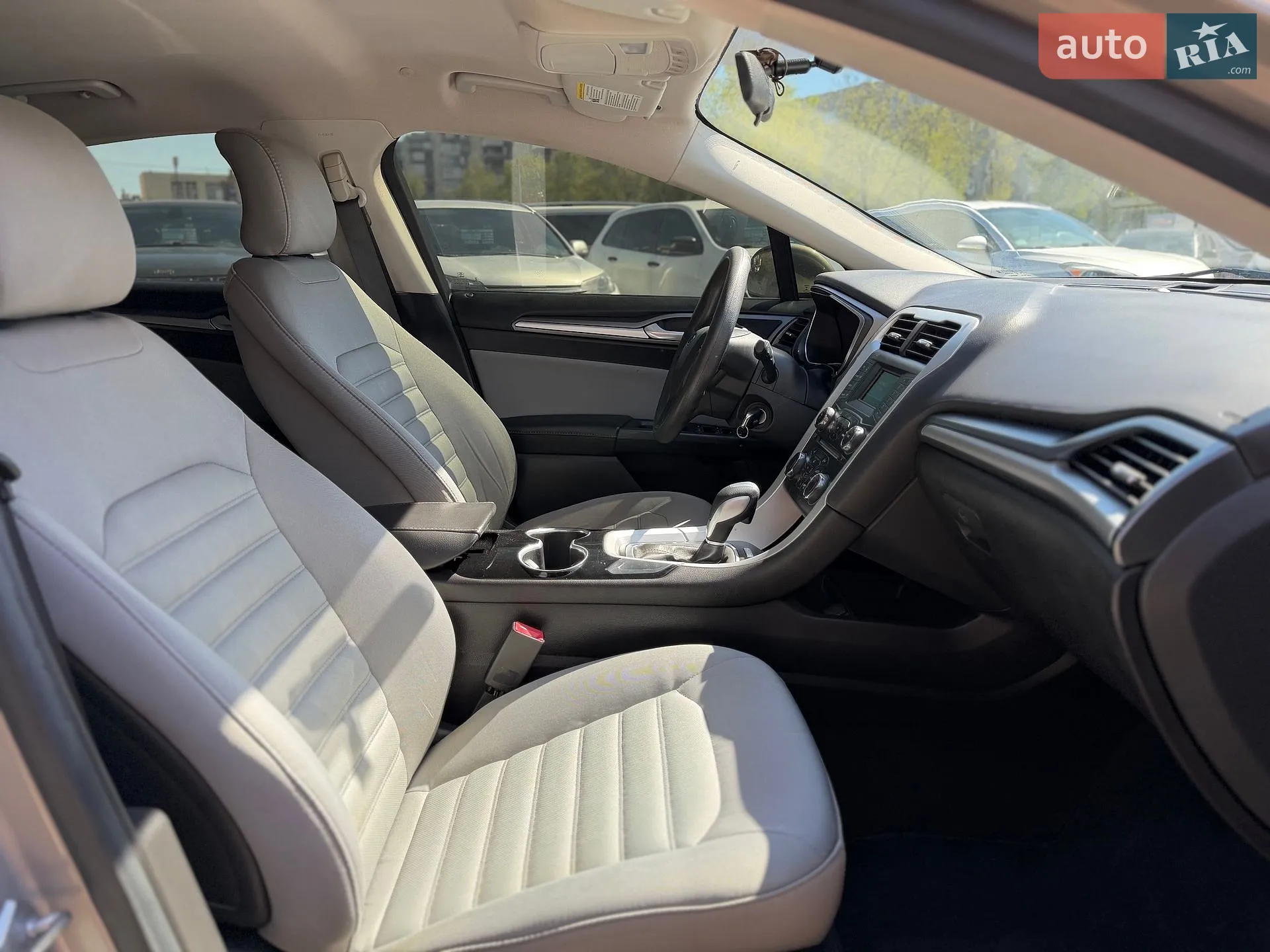 2015 Ford Fusion - мініатюра 29