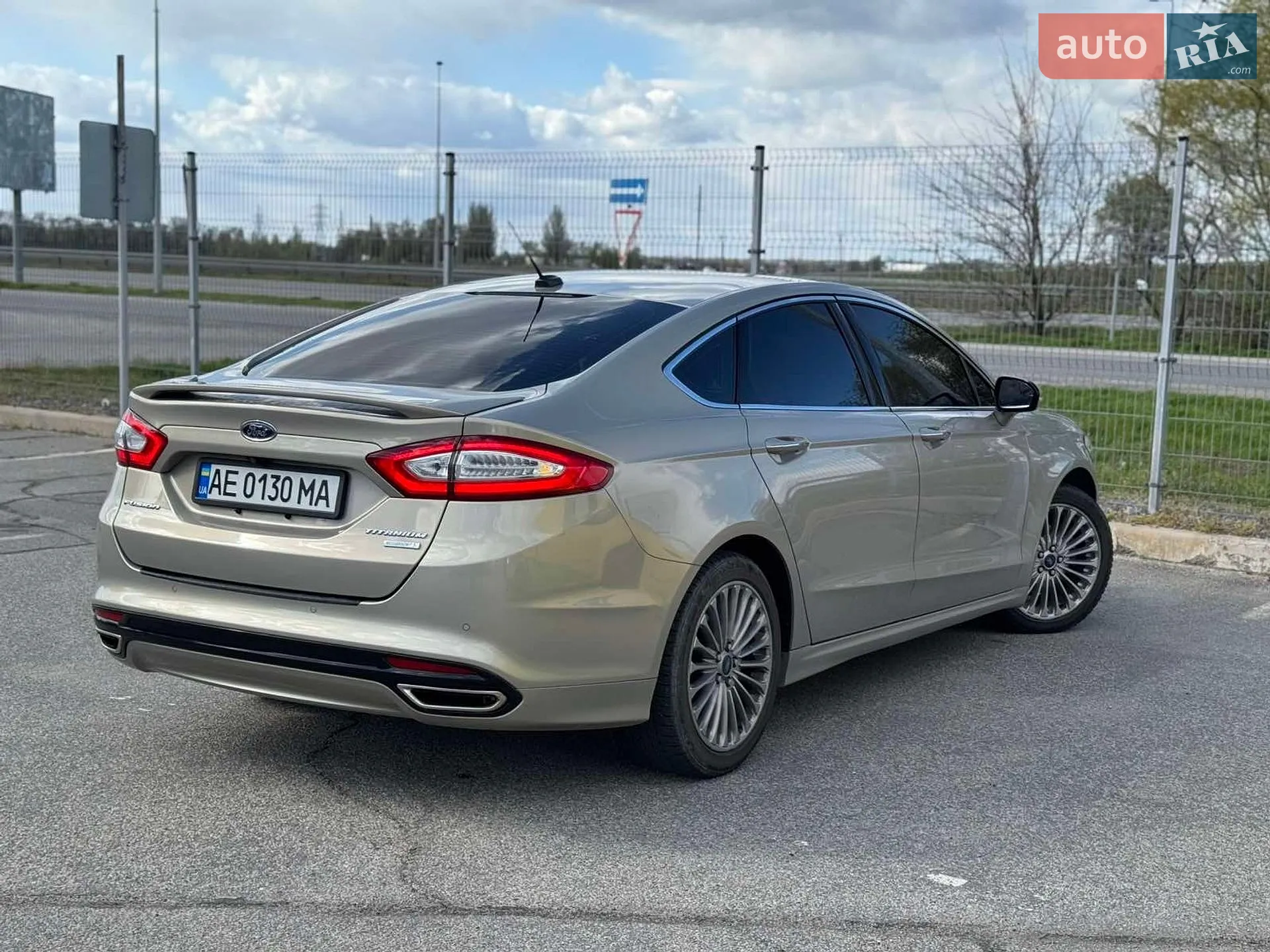 2015 Ford Fusion - мініатюра 4