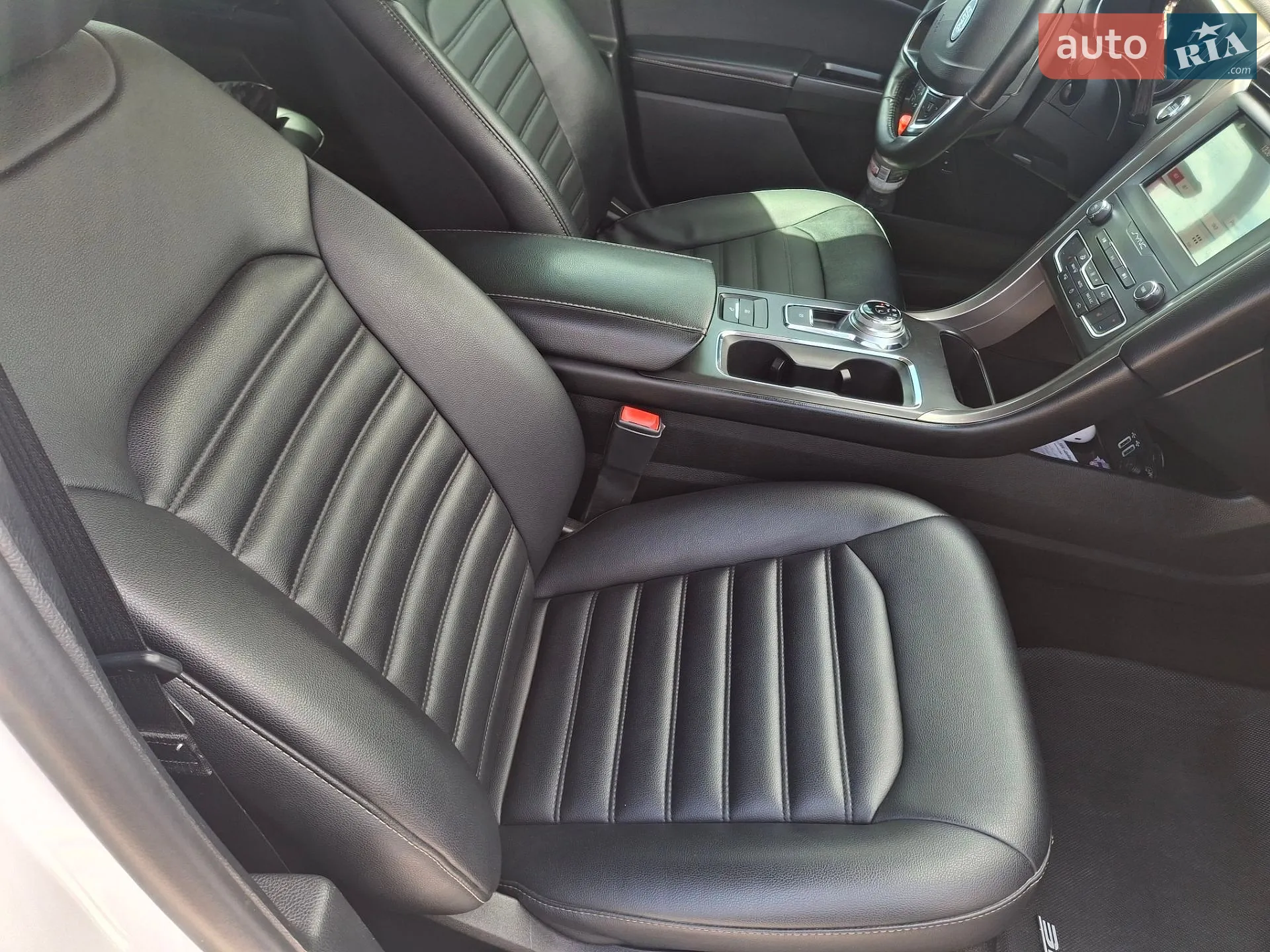 2019 Ford Fusion - мініатюра 18