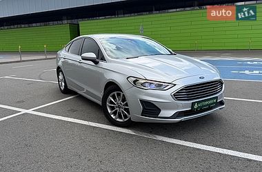 Седан Ford Fusion 2019 в Киеве