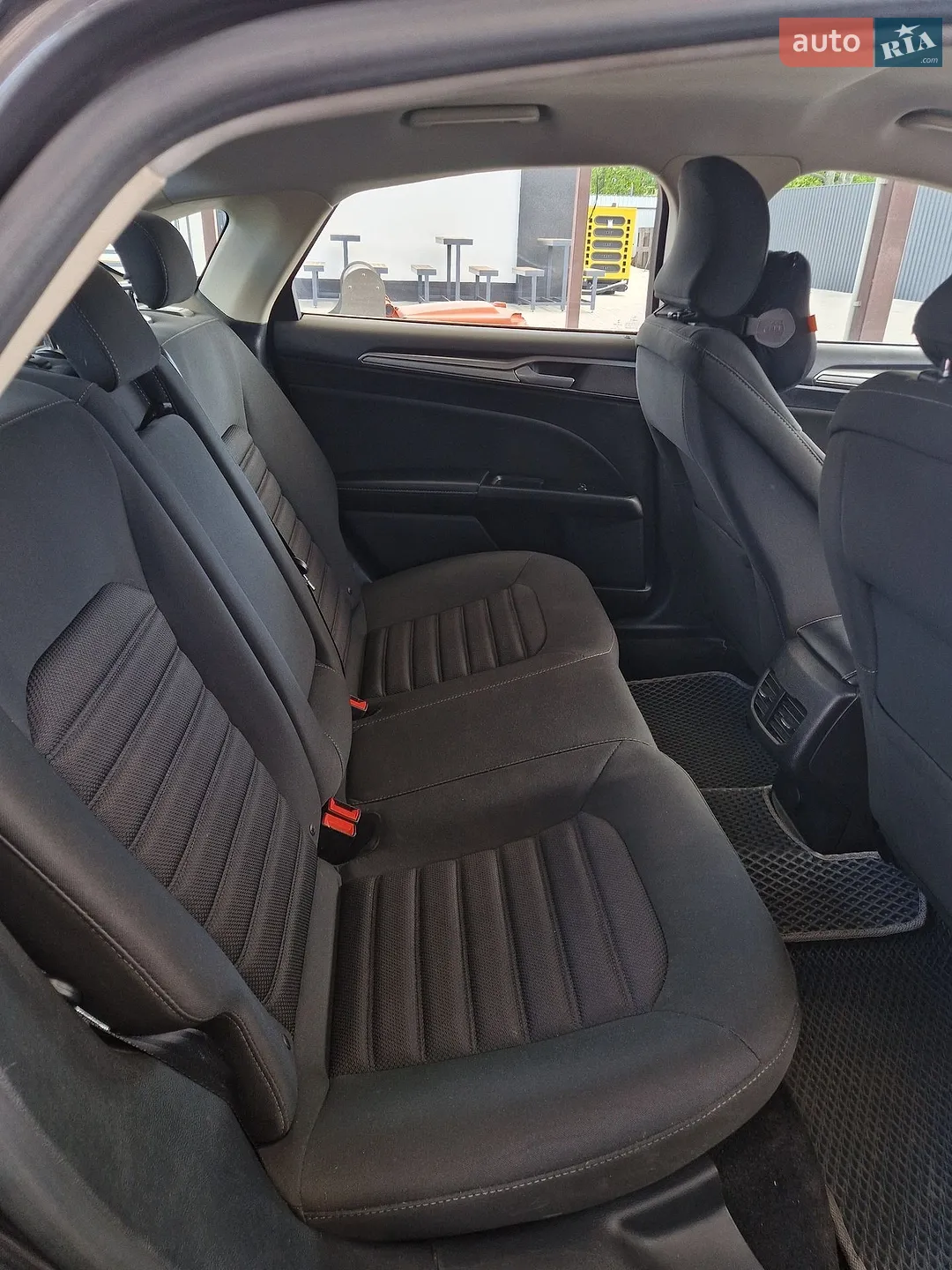 2017 Ford Fusion - мініатюра 12