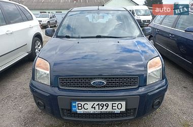 Хэтчбек Ford Fusion 2011 в Шептицькому