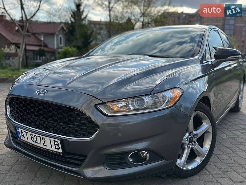 Седан Ford Fusion 2014 в Калуше