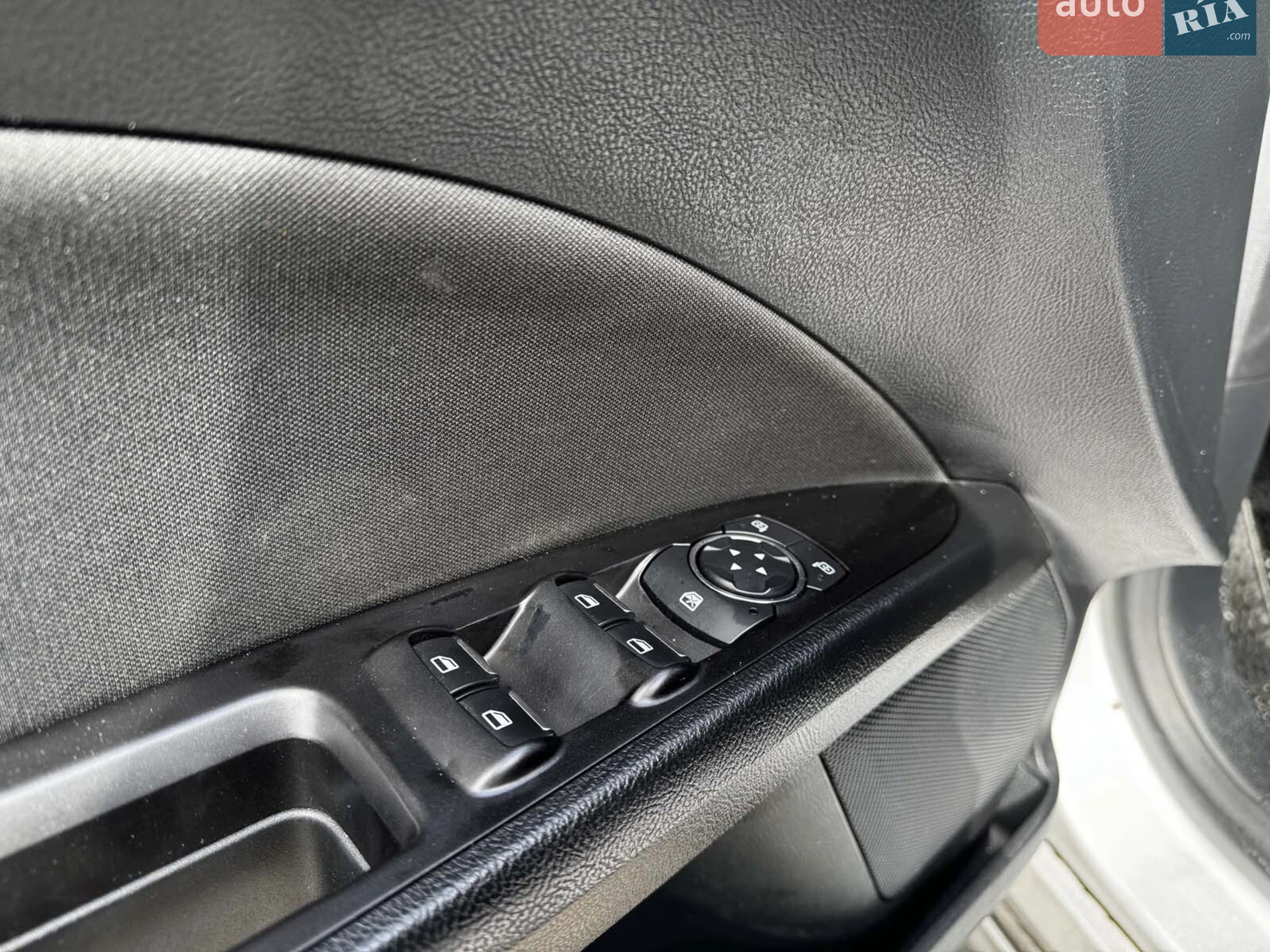 2017 Ford Fusion - мініатюра 14