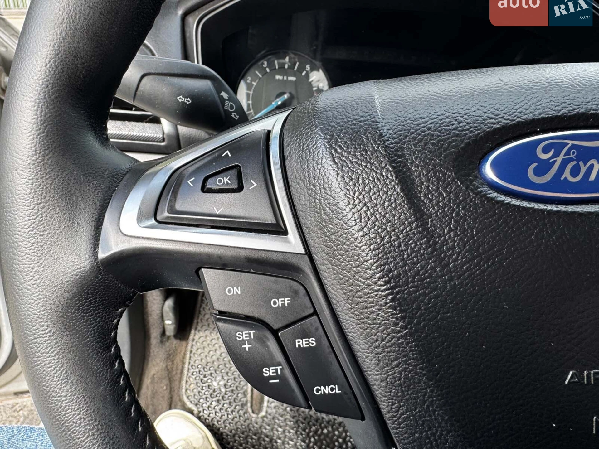 2017 Ford Fusion - мініатюра 21