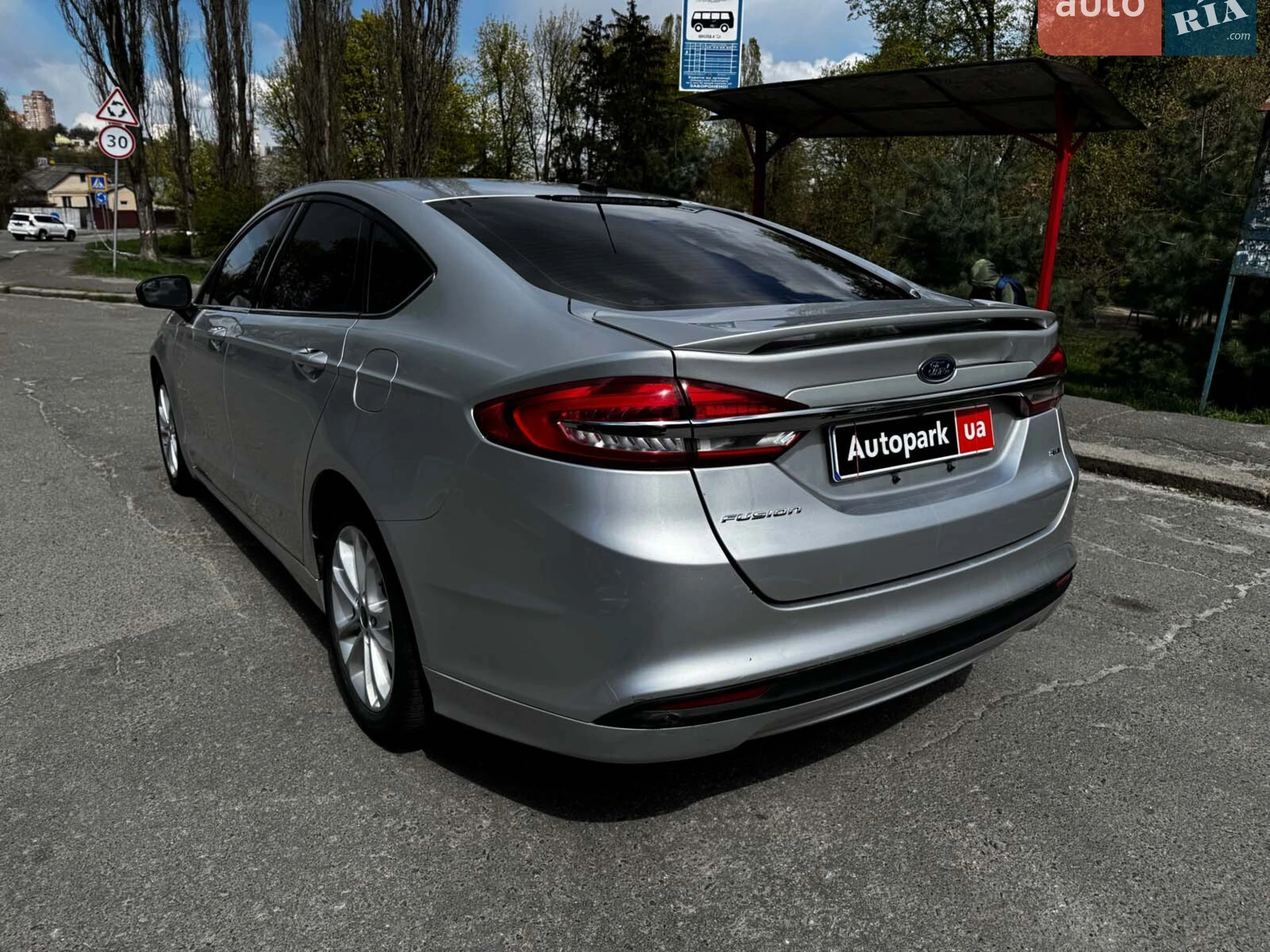 2017 Ford Fusion - мініатюра 9