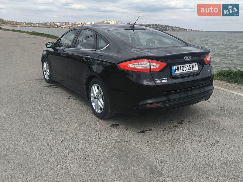 Седан Ford Fusion 2015 в Одессе