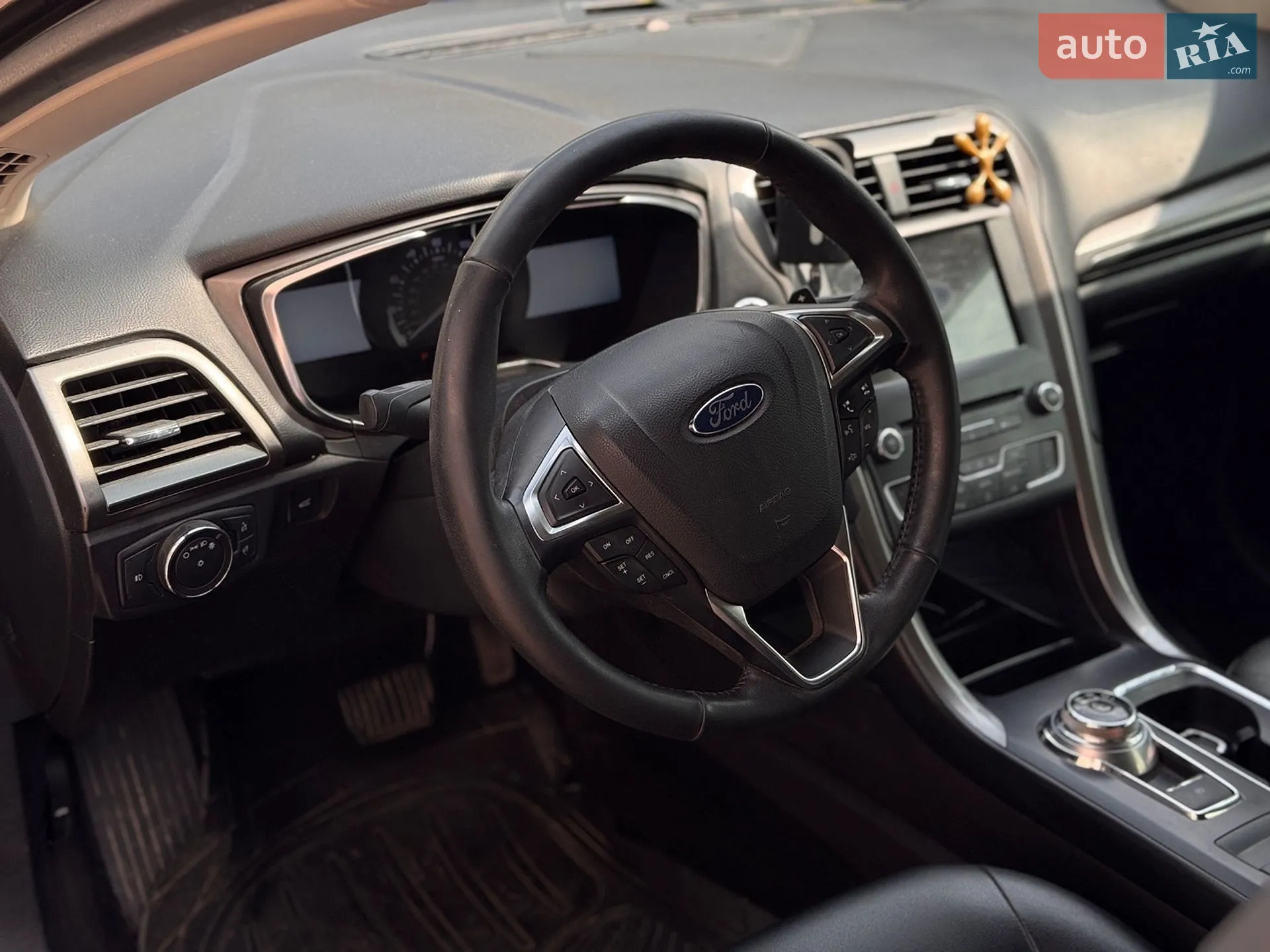 2017 Ford Fusion - мініатюра 15