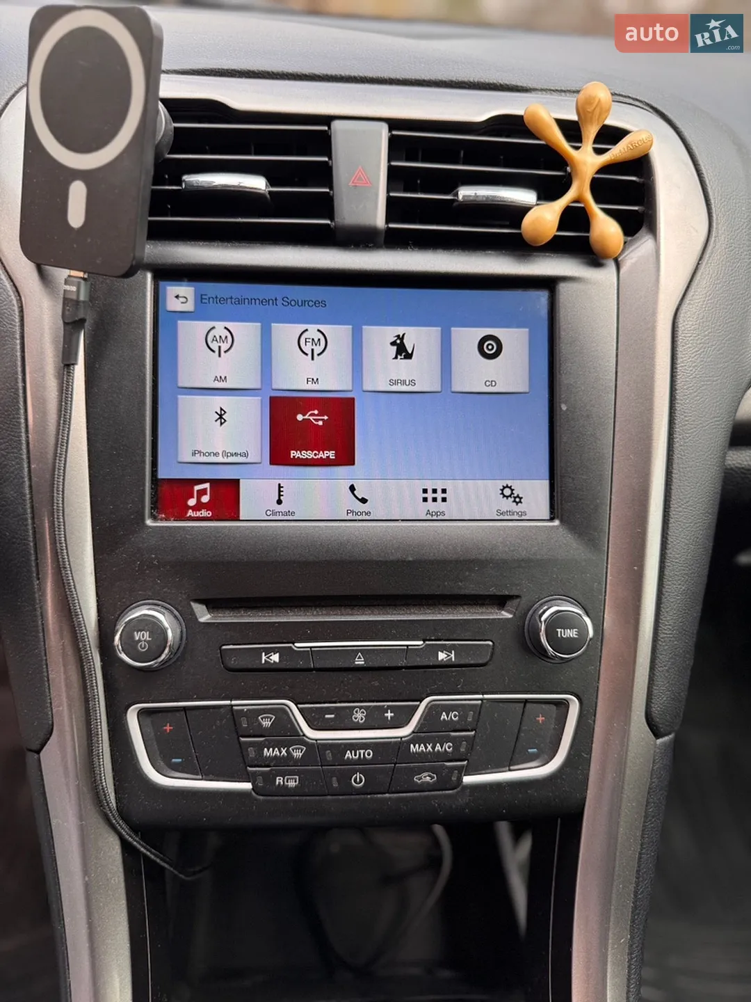 2017 Ford Fusion - мініатюра 25