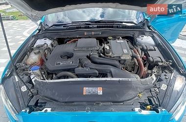 Седан Ford Fusion 2013 в Львові