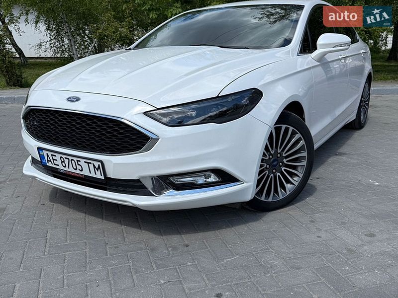 Седан Ford Fusion 2016 в Днепре