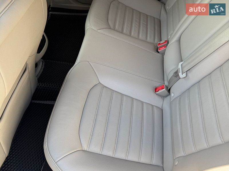 Седан Ford Fusion 2016 в Днепре