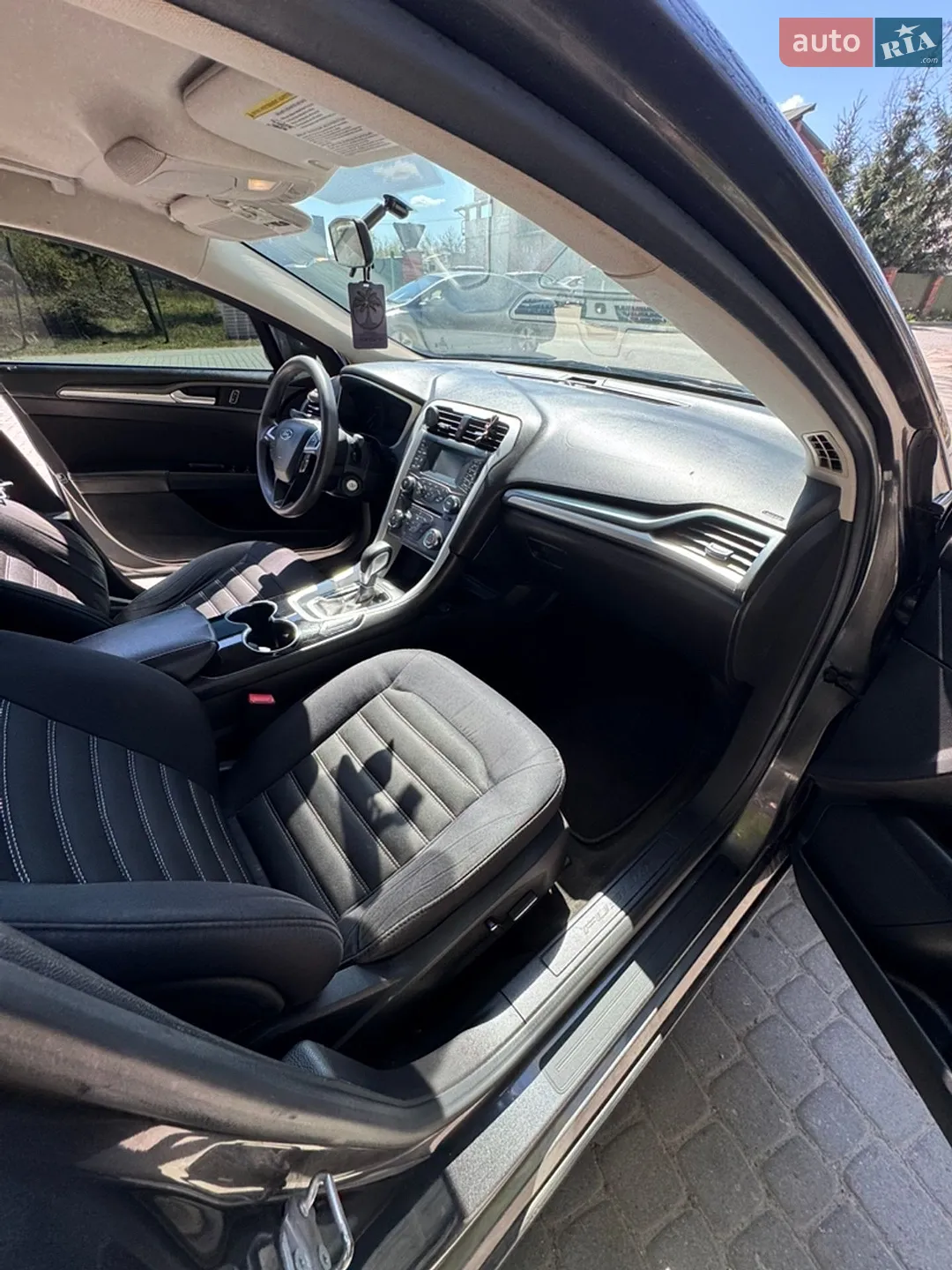 2015 Ford Fusion - мініатюра 16