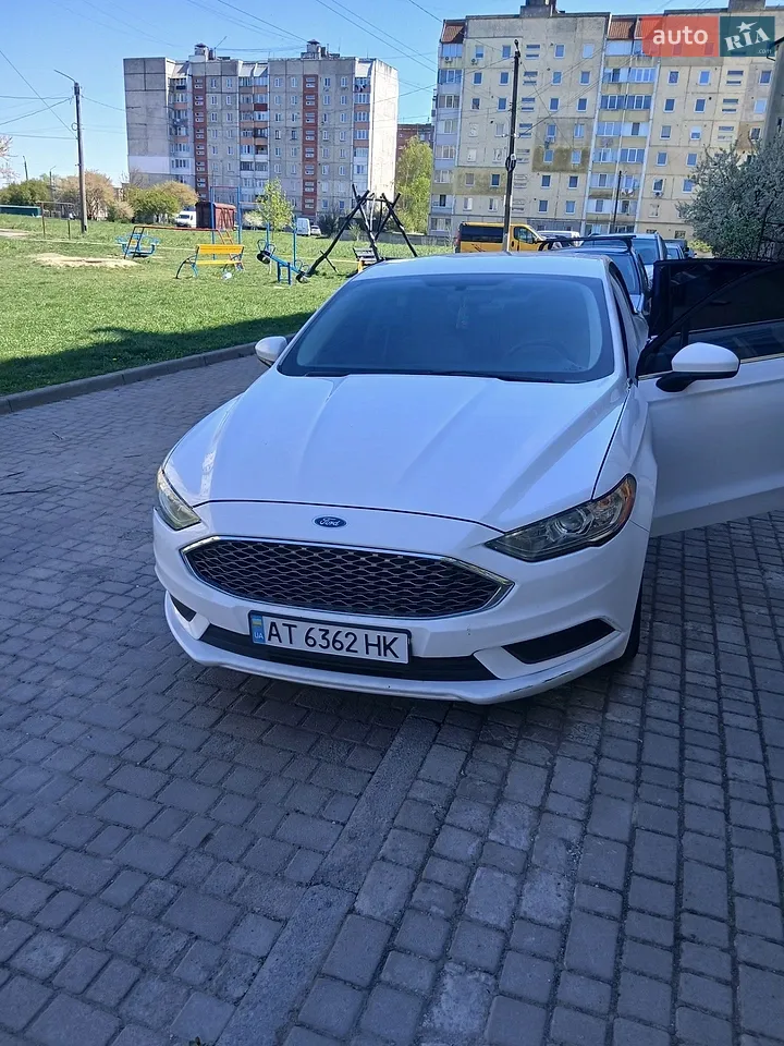 2016 Ford Fusion - мініатюра 11