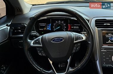 Седан Ford Fusion 2013 в Киеве
