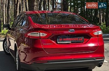 Седан Ford Fusion 2014 в Білогородці
