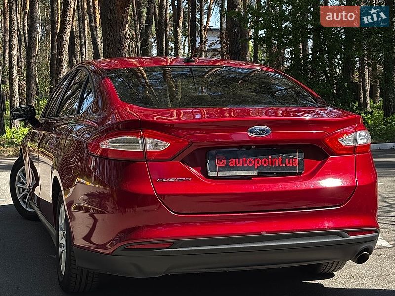Седан Ford Fusion 2014 в Білогородці