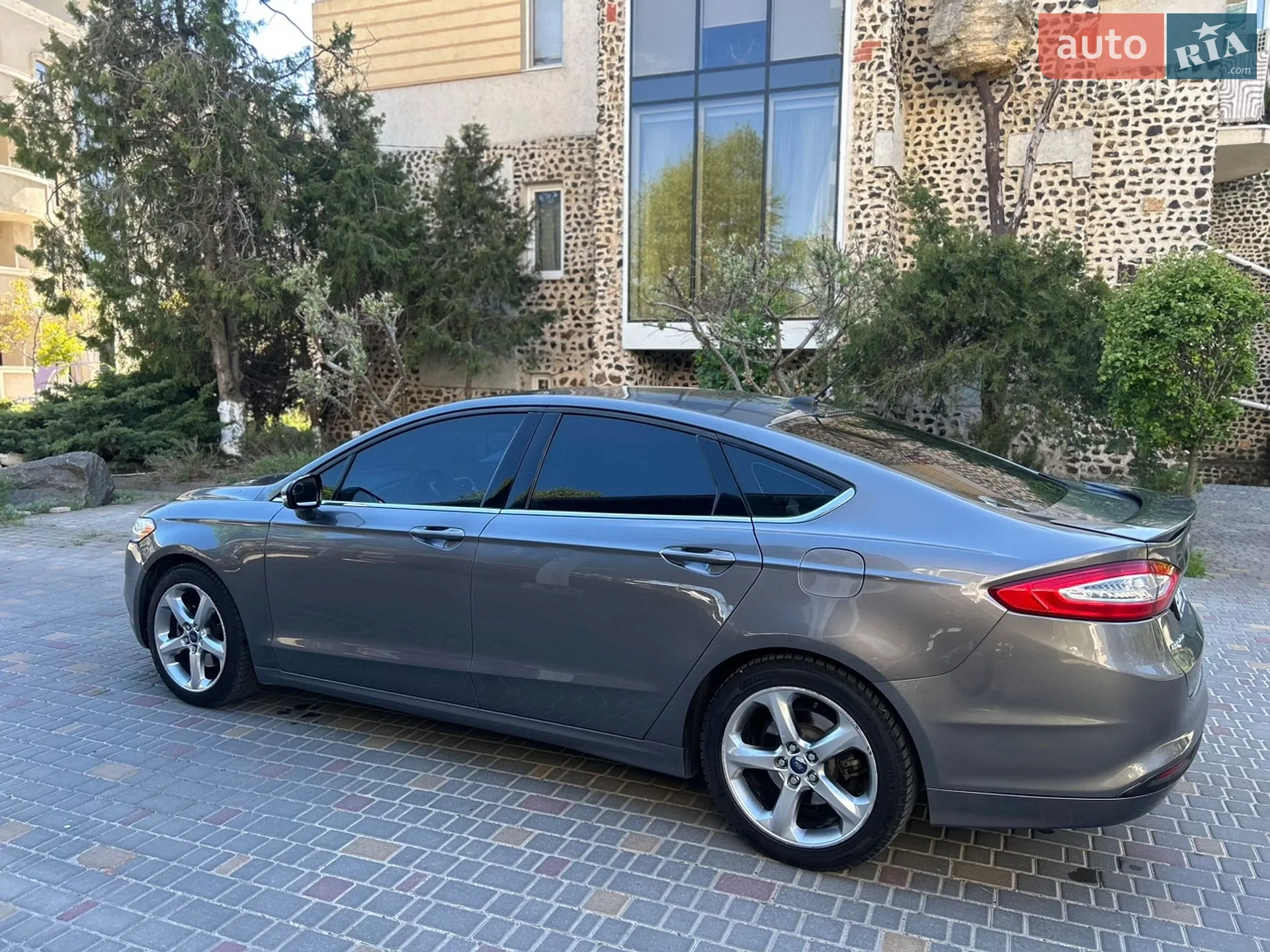 2013 Ford Fusion - мініатюра 29