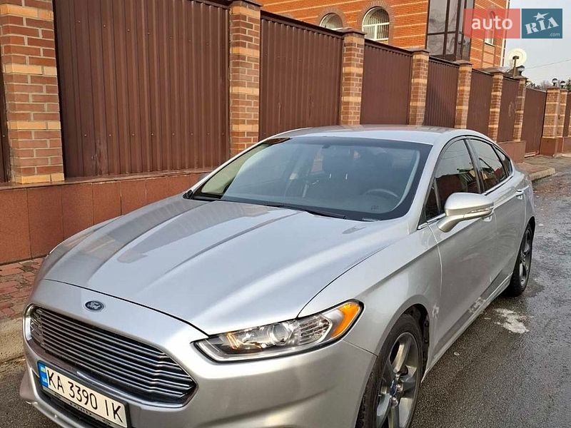 Ford Fusion 2012
