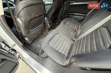 Седан Ford Fusion 2016 в Ладижині