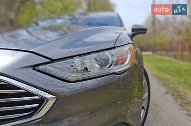 Седан Ford Fusion 2017 в Барышевке