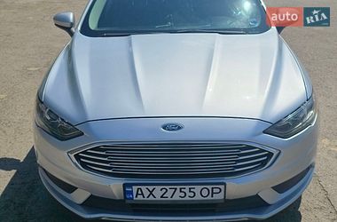Седан Ford Fusion 2016 в Чугуеве