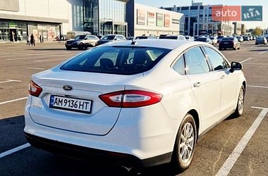 Седан Ford Fusion 2015 в Житомире