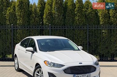 Седан Ford Fusion 2019 в Одессе