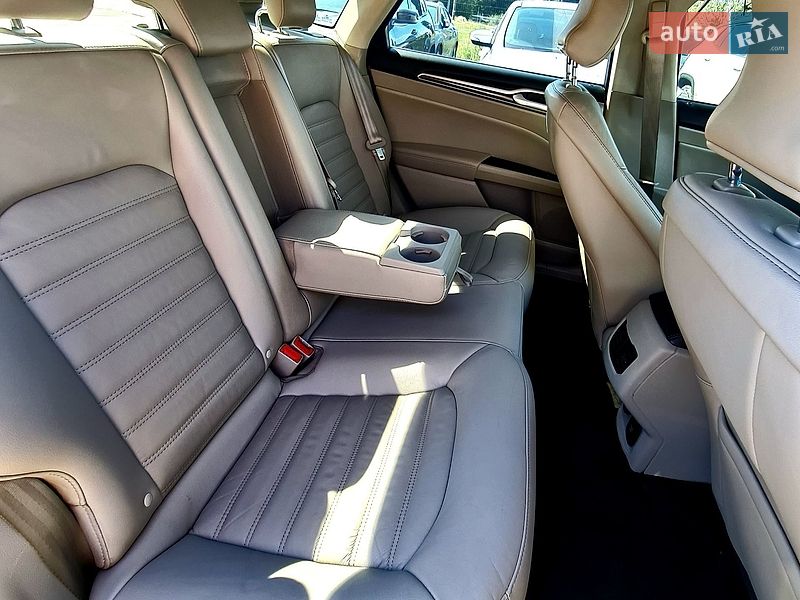 Седан Ford Fusion 2017 в Кременчуге