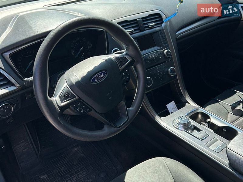 Седан Ford Fusion 2018 в Харкові
