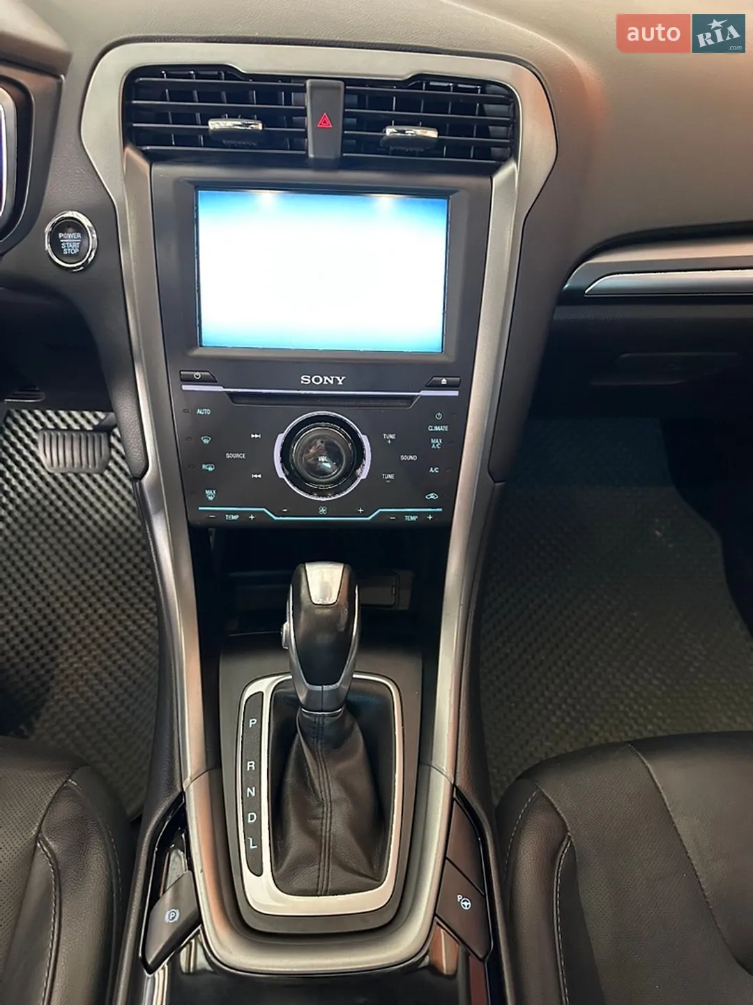 2013 Ford Fusion - мініатюра 19