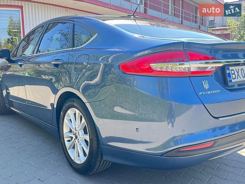 Седан Ford Fusion 2018 в Хмельницком