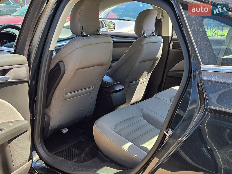 Седан Ford Fusion 2014 в Києві