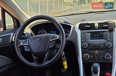 Седан Ford Fusion 2014 в Києві