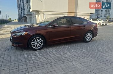 Седан Ford Fusion 2014 в Днепре