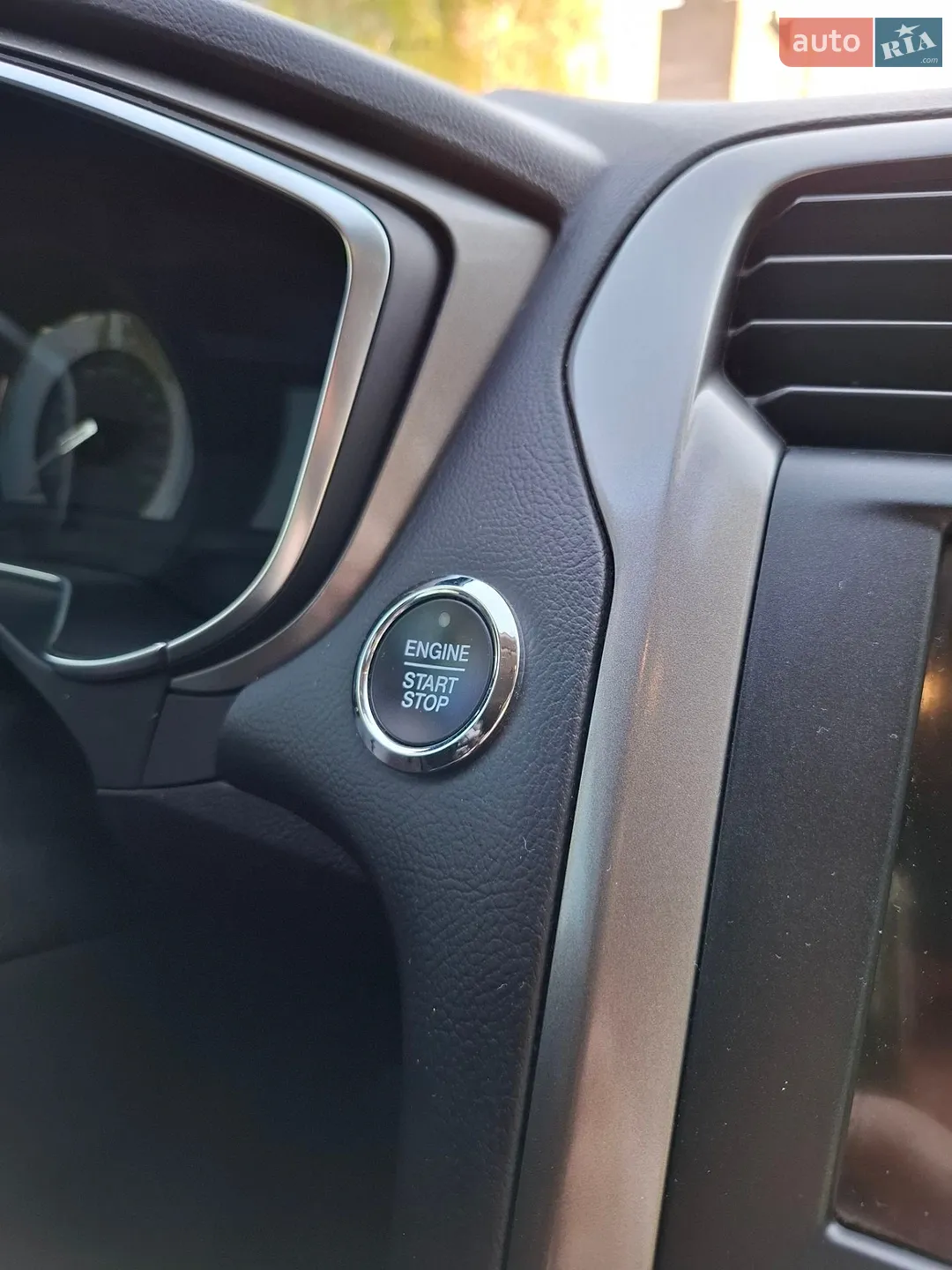 2017 Ford Fusion - мініатюра 23