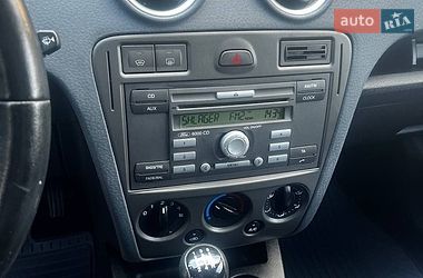 Хэтчбек Ford Fusion 2009 в Кременчуге