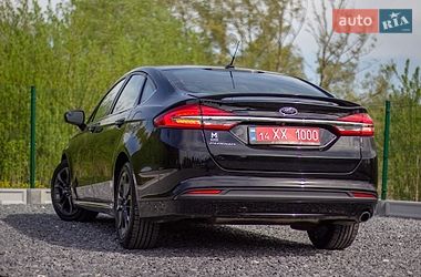 Седан Ford Fusion 2018 в Дрогобыче