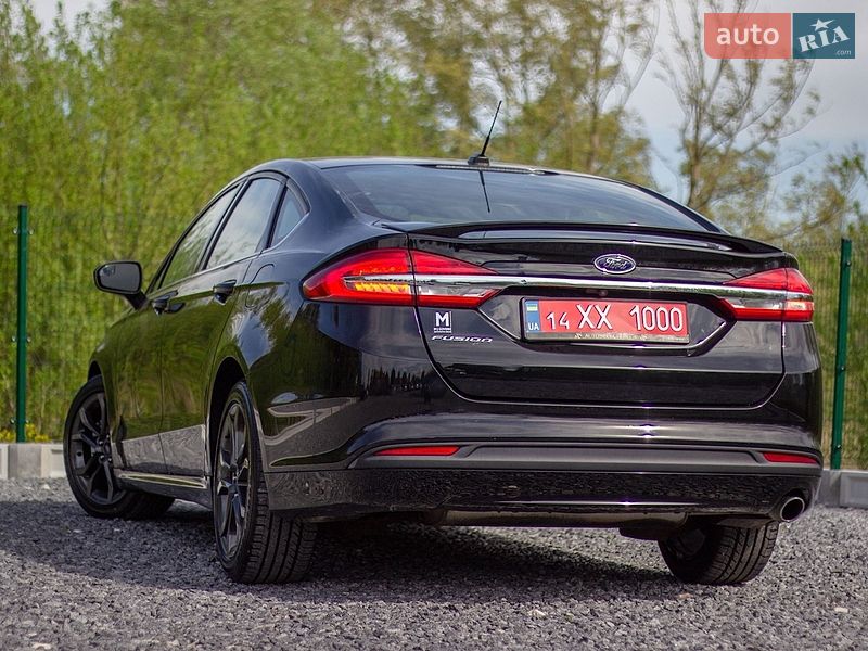 Седан Ford Fusion 2018 в Дрогобыче