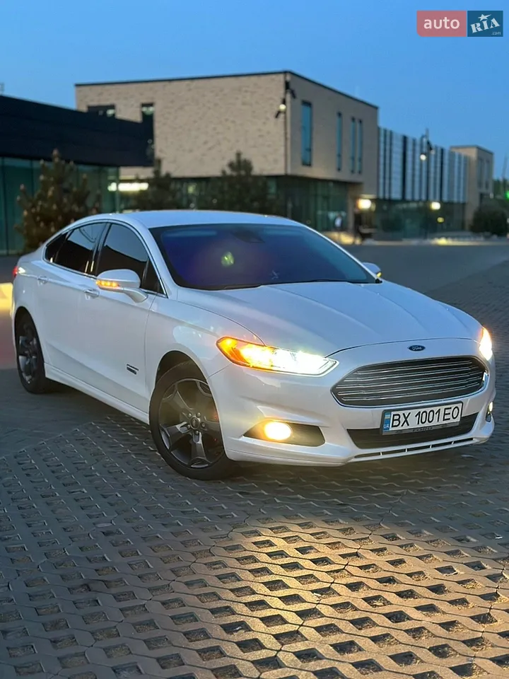 2013 Ford Fusion - мініатюра 10