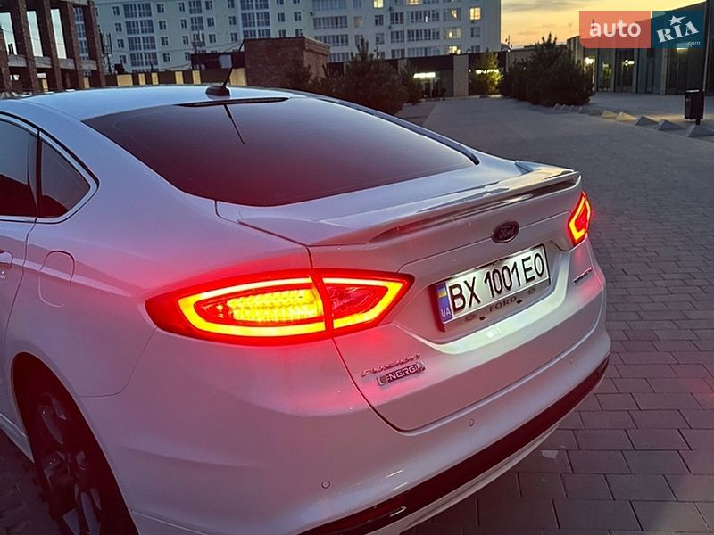 Седан Ford Fusion 2014 в Хмельницком