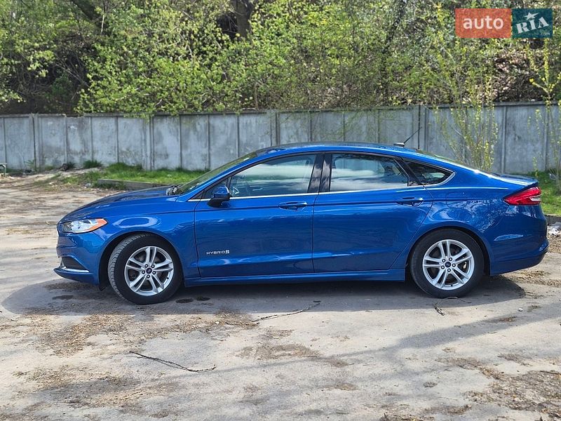 Седан Ford Fusion 2017 в Тернополе