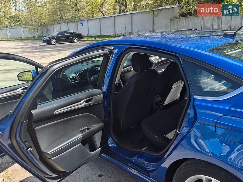 Седан Ford Fusion 2017 в Тернополе