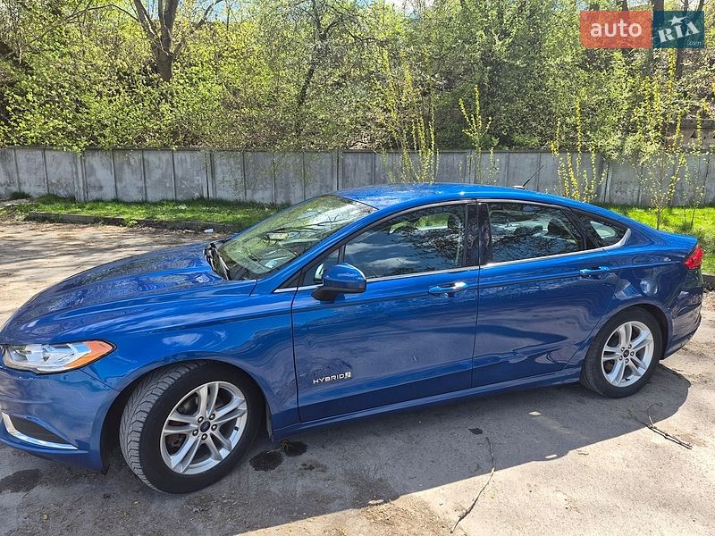 Седан Ford Fusion 2017 в Тернополе