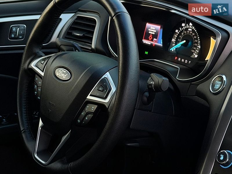 Седан Ford Fusion 2016 в Харькове
